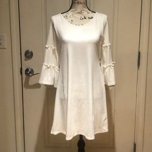 Andree by Unit Off White Bell Sleeve Dress size Small
